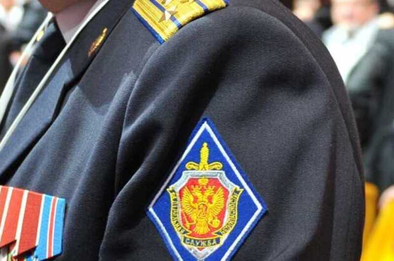 Домогательства и безнаказанность: серийным извращенцем, нападавшим на девушек в московском метро, оказался подполковник ФСБ